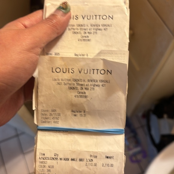 2️⃣8️⃣0️⃣0️⃣ gently used authentic Louis Vuitton bag - Picture 9 of 10